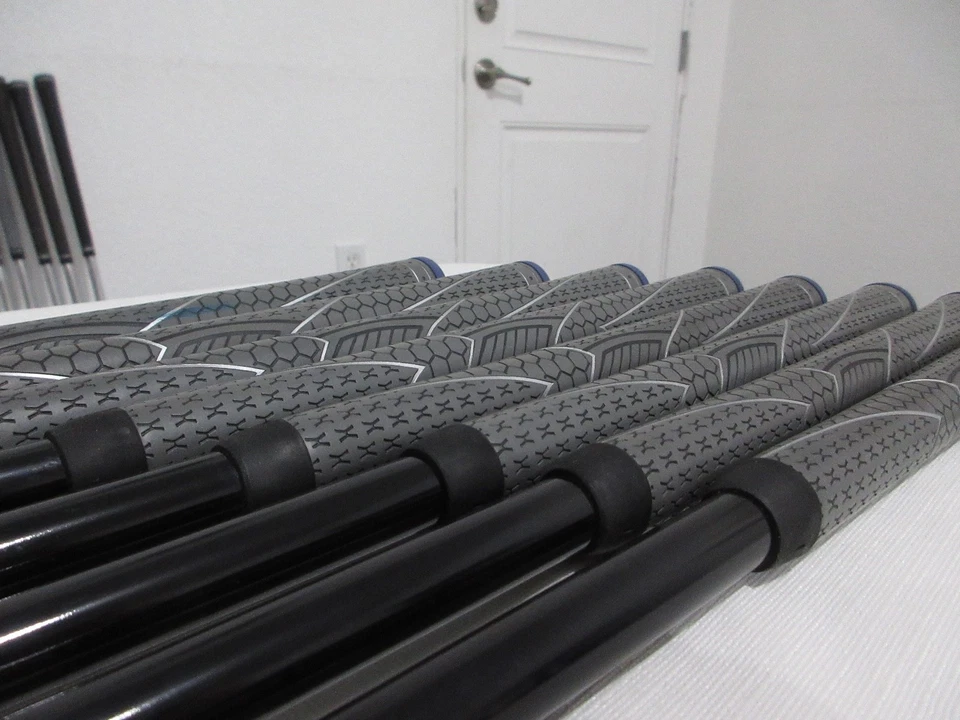 Titleist T350 Iron Set - 5-PW, AW, GW- Tensei Senior Graphite -0.5" Short - MINT - Image 3 of 4