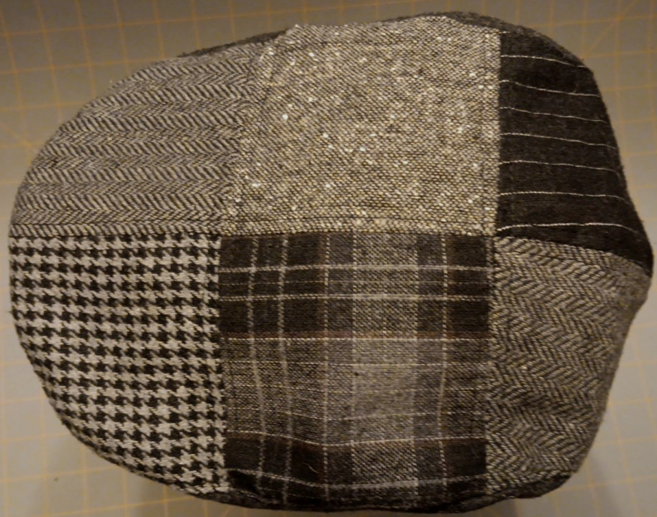 Men's M/L Grayscale Multi Patchwork Padded Lined … - image 5