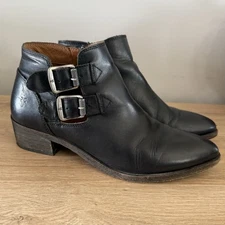 Frye Ray Belted Bootie Women’s Size 7.5 Black Leather Ankle Boots Double Buckle