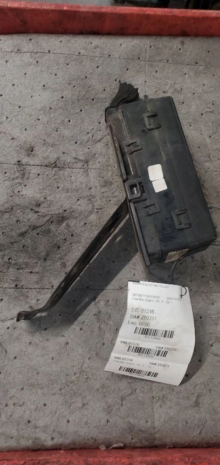 Fuse Box Engine Fits 00-03 DODGE 1500 VAN 1120938 Foto 4 de 4