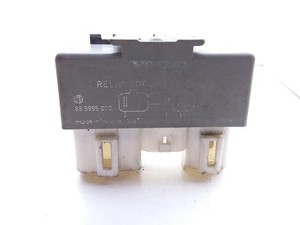 VOLVO S40 I VS Lüfterrelais 80899900 2.00 Petrol 103kw 1996 20370346