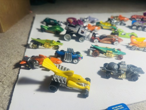 57x Hot Wheels Animals Lot Monsters Creatures Bugs Themed Cars Dinos🦕🐉 Dragons - Picture 14 of 24