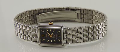 PUMA Damenuhr / Quartz 