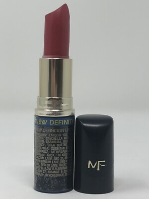 (1) Max Factor RUSSIAN RED New Definition 433 High Definition Lipstick Creme