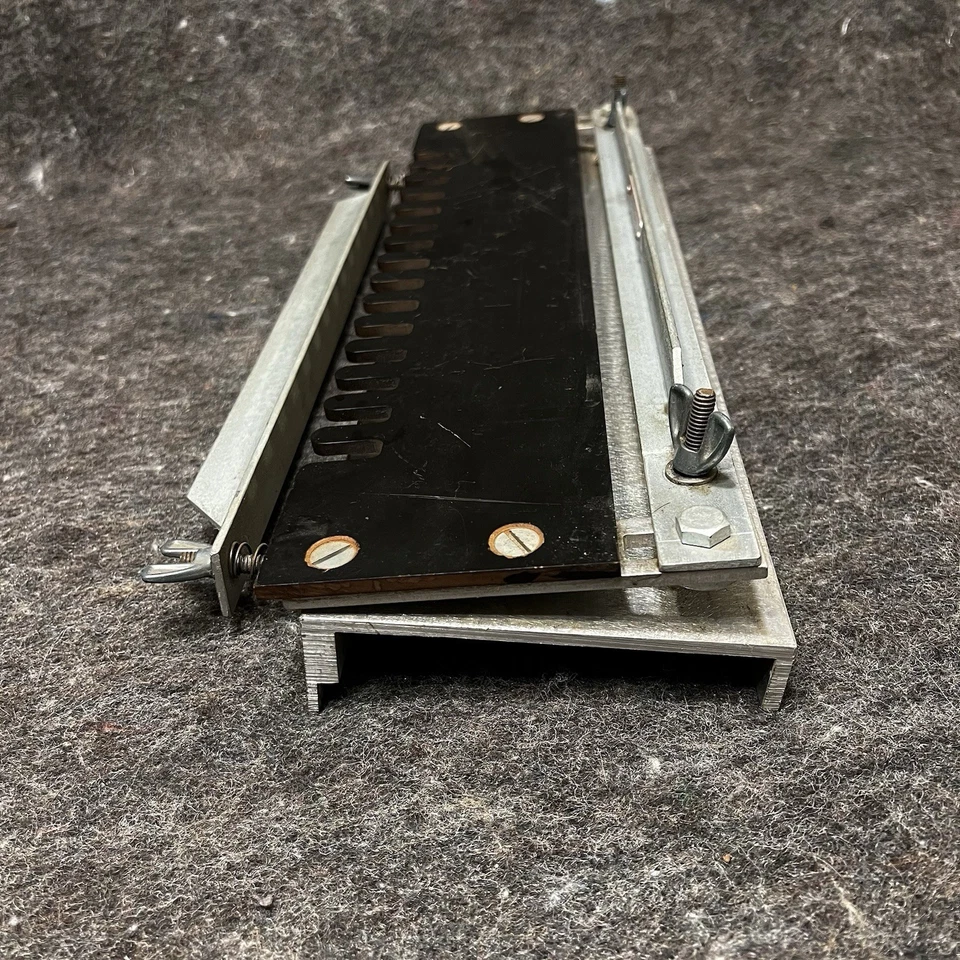 Plantilla de cola de milano Porter-Cable 5008 - Herramienta de carpintería vintage hecha en EE. UU. Foto 4 de 4