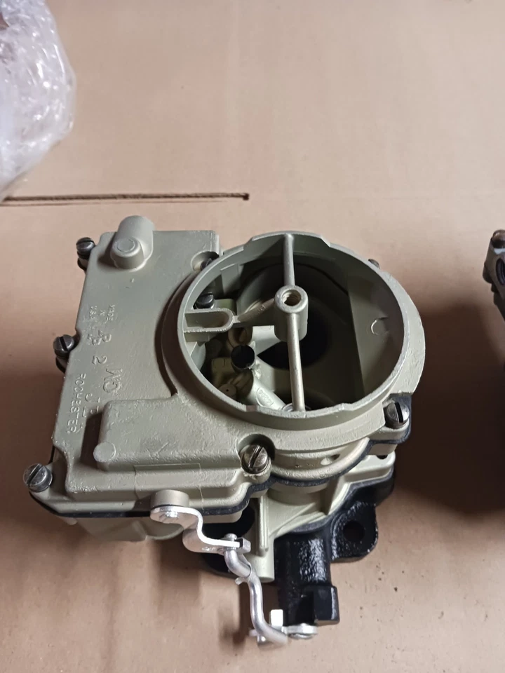 59 60 61 62 63 JUEGO CARBURADORES TRIPOWER RESTAURADOS PONTIAC BONNEVILLE 2+2 CATALINA Foto 4 de 4