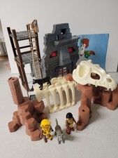 Playmobil 3040 y 9429. Ruinas del Templo Oculto + Esqueleto de la Selva Dinosaurio Tribusmen