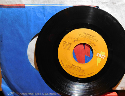 DRAMATICS GIMME SOME GOOD SOUL MUSIC / IN THE RAIN 45 RPM RECORD 032