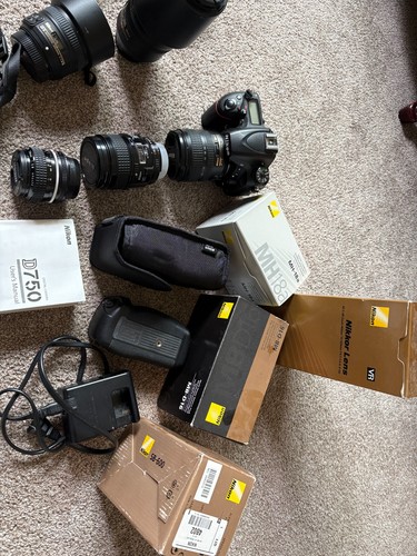 Nikon D750 FX DSLR Camera With Lenses And Accesssories - Please read. No Return
