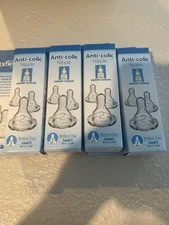 Dr. Brown’s Original Level 2 (3m+) Nipple - 6 Count.   4 Box's