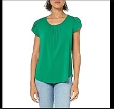 Papermoon Kelly Green Tulip Sleeve Blouse With A Keyhole Back Detail-Size 2X