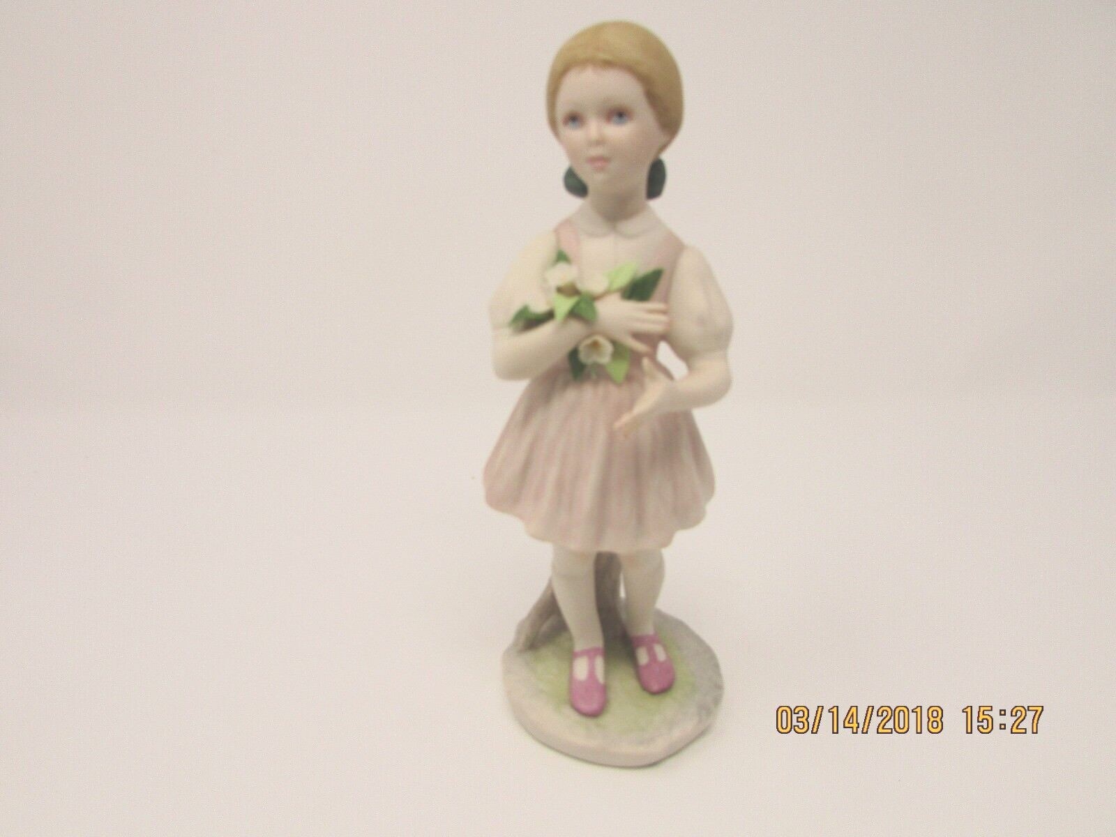 Cybis Figurine Heidi - Girl With Flowers - 8