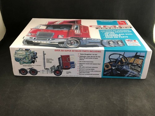 AMT GMC Astro 95 Truck Tractor 1:25 Scale Plastic Model Kit 1140 New in Box - Picture 2 of 6