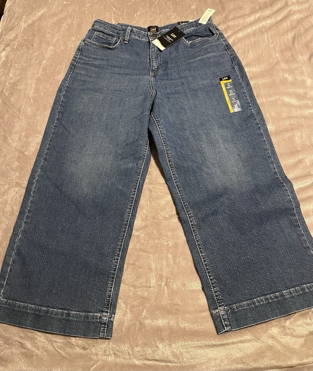 Lee Women's Legendary High Rise Wide Leg Crop Jean 12M