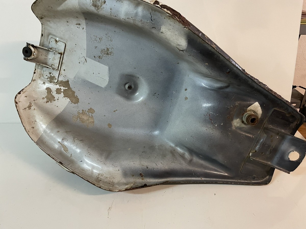 VTZタンク HONDA VTZ250 VTZ 250 MC20 1986 1987 FUEL TANK GENUINE JAPAN