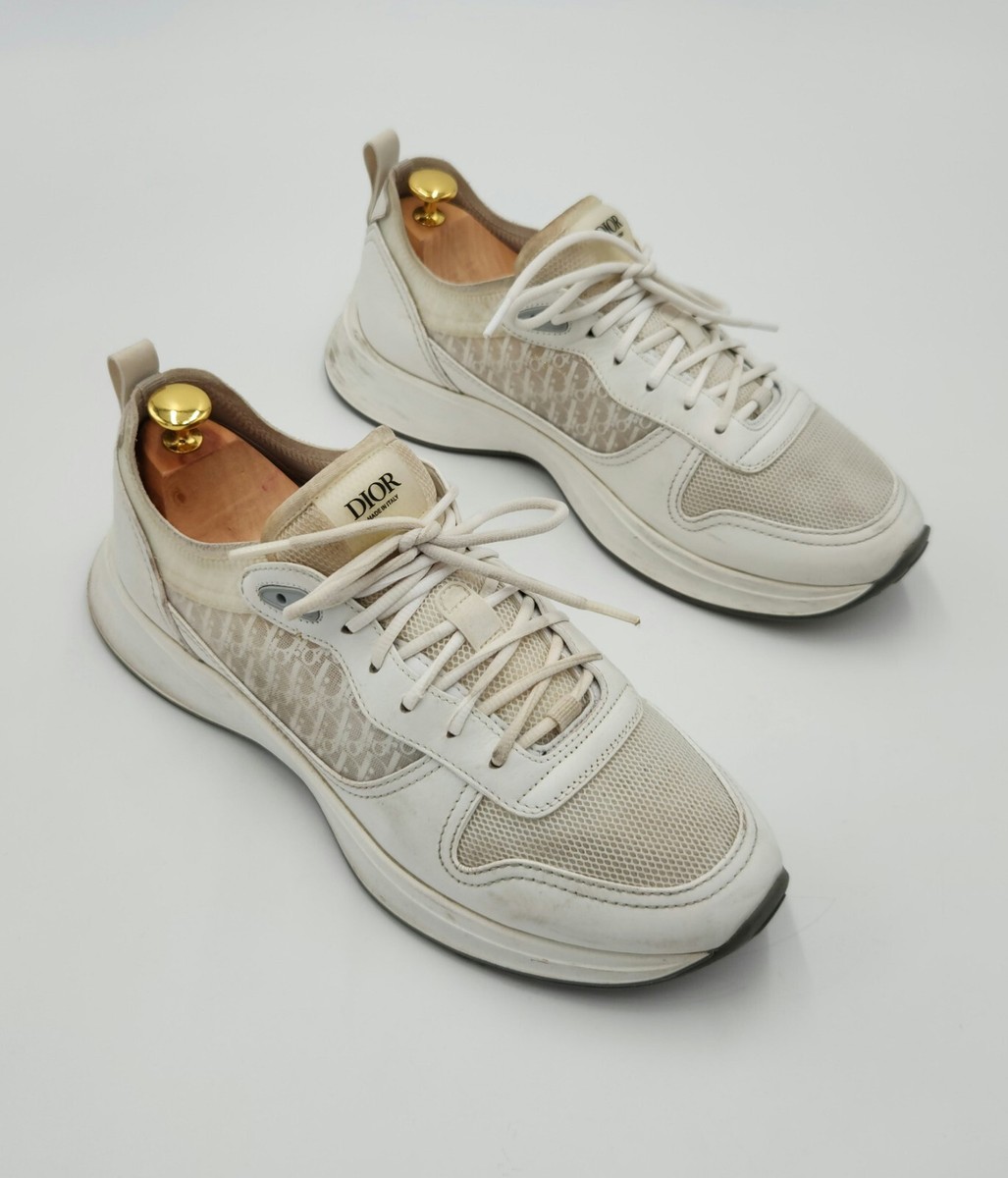 Dior B25ランナースニーカー　ホワイト Mint Christian Dior B25 Runner White Technical Mesh Men