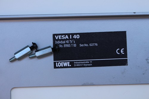 Loewe Vesa-Adapter VESA I 40 für Individual 40 TVs / Art.-Nr. 89965 T 00 Silber - Bild 2 von 9