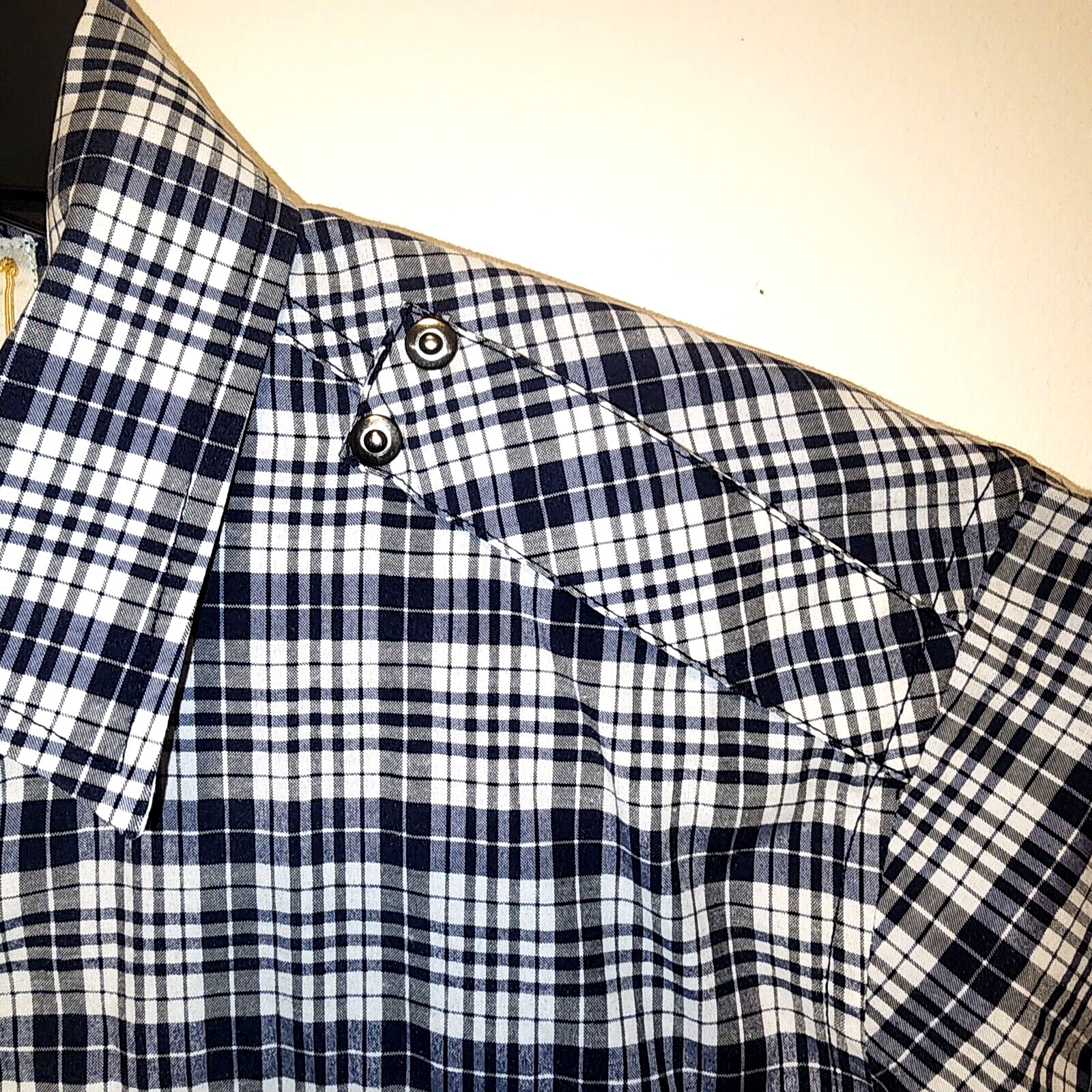 Sovereign Code Plaid Button Long Sleeve Woven Ple… - image 6