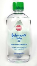Johnson's Baby Oil Aloe Vera  Vitamin E Locks in up to 10x Moisture 14 oz New