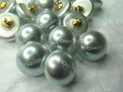 CHANEL     6 BLUE PEARL  BUTTONS 16MM , C H A N E L FRONT, WOW      LOT six