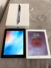 Apple iPad 9,7 Zoll Tablet 2x Konvolut Schwarz/Weiß iOS inkl. OVP