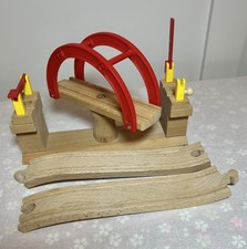 BRIO Wooden Railway SWING BRIDGE WITH 2 APPROACHES Vintage  33375