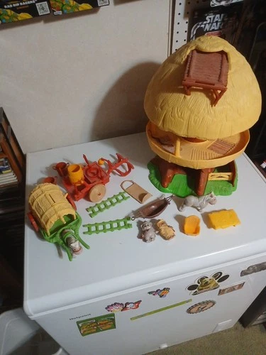 Vintage 1984 Kenner Star Wars Ewok Treehouse Playset