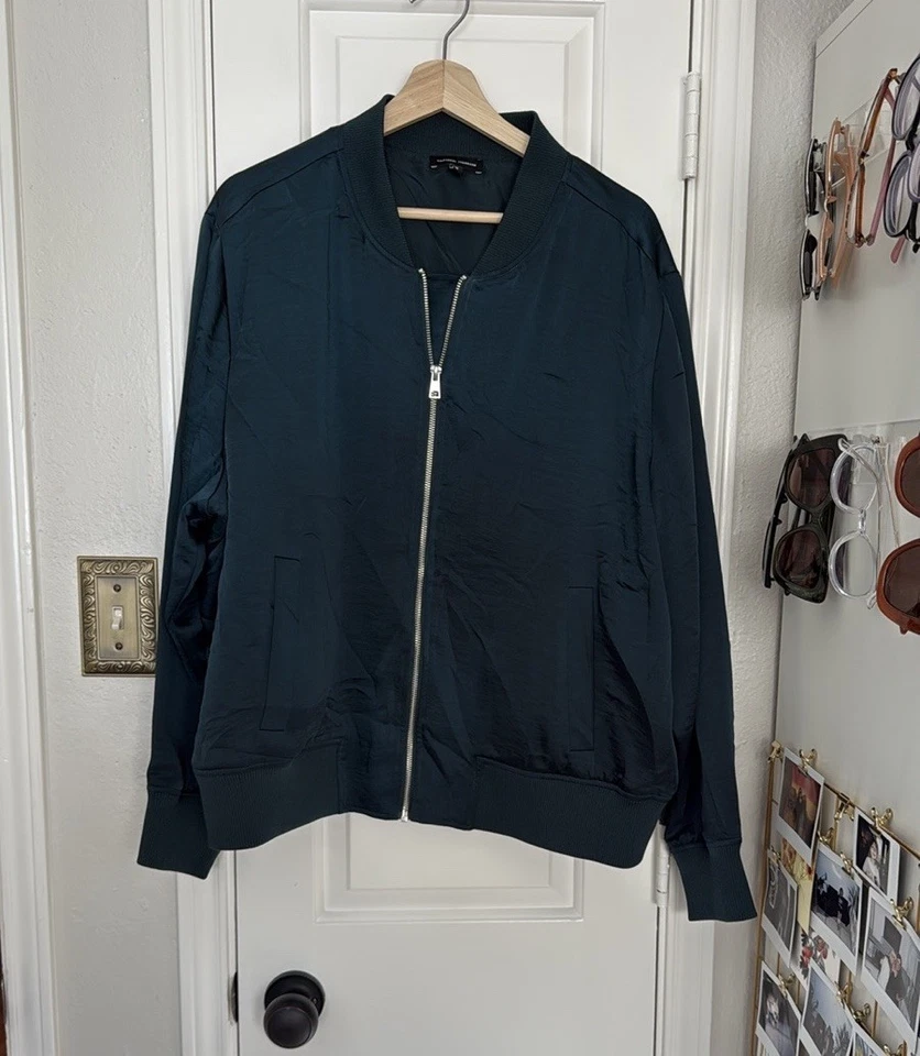 通用标准缎面轰炸机夹克,尺寸 18,二手  — 第 4/4 张图片