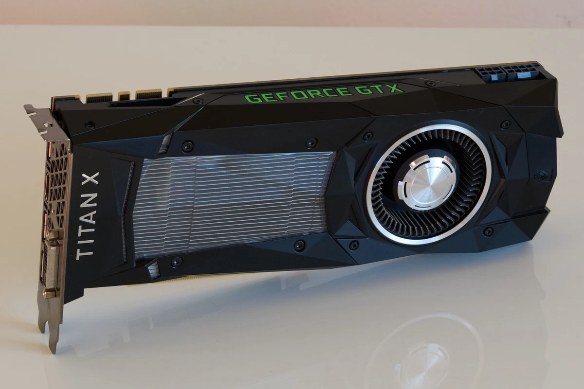Preços baixos em Nvidia GeForce GTX Titan X 12GB GDDR 5X Placas