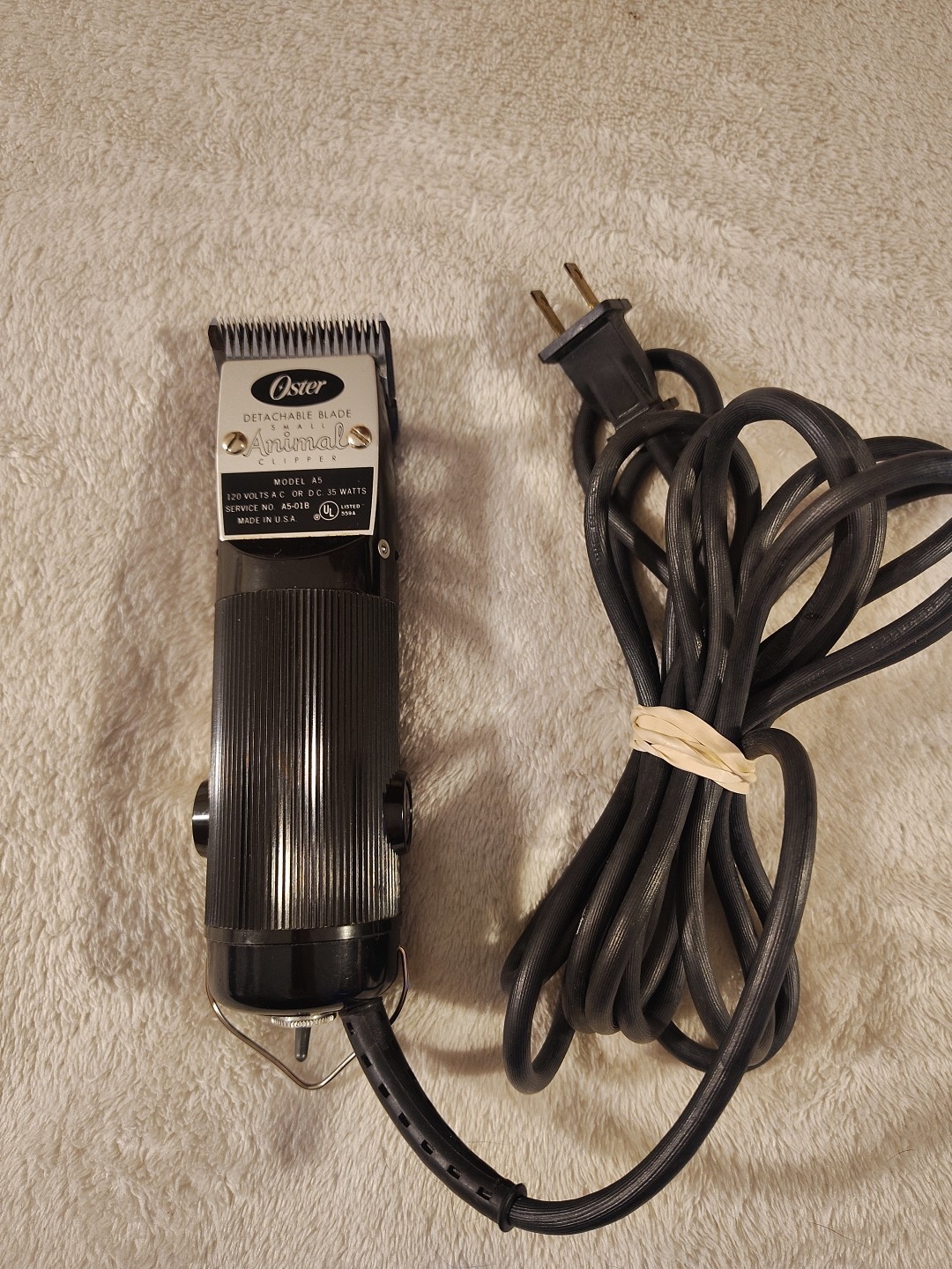 Oster Detachable Blade Small Animal Clippers Model A5 Pet Grooming 1 Speed