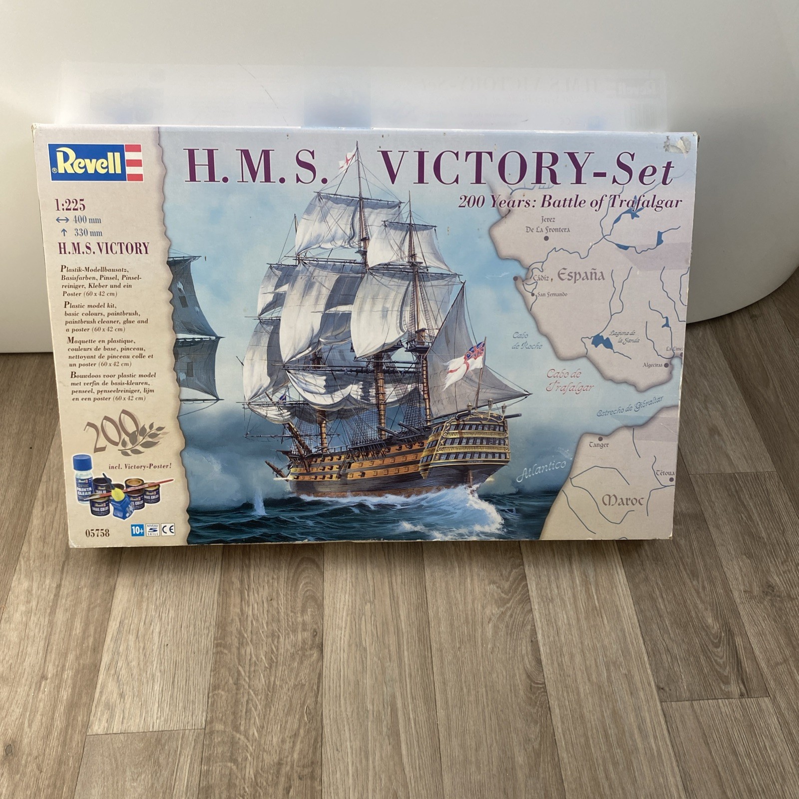 Revell 05758 H.M.S. Victory Set 200 Years: Battle Of Trafalgar