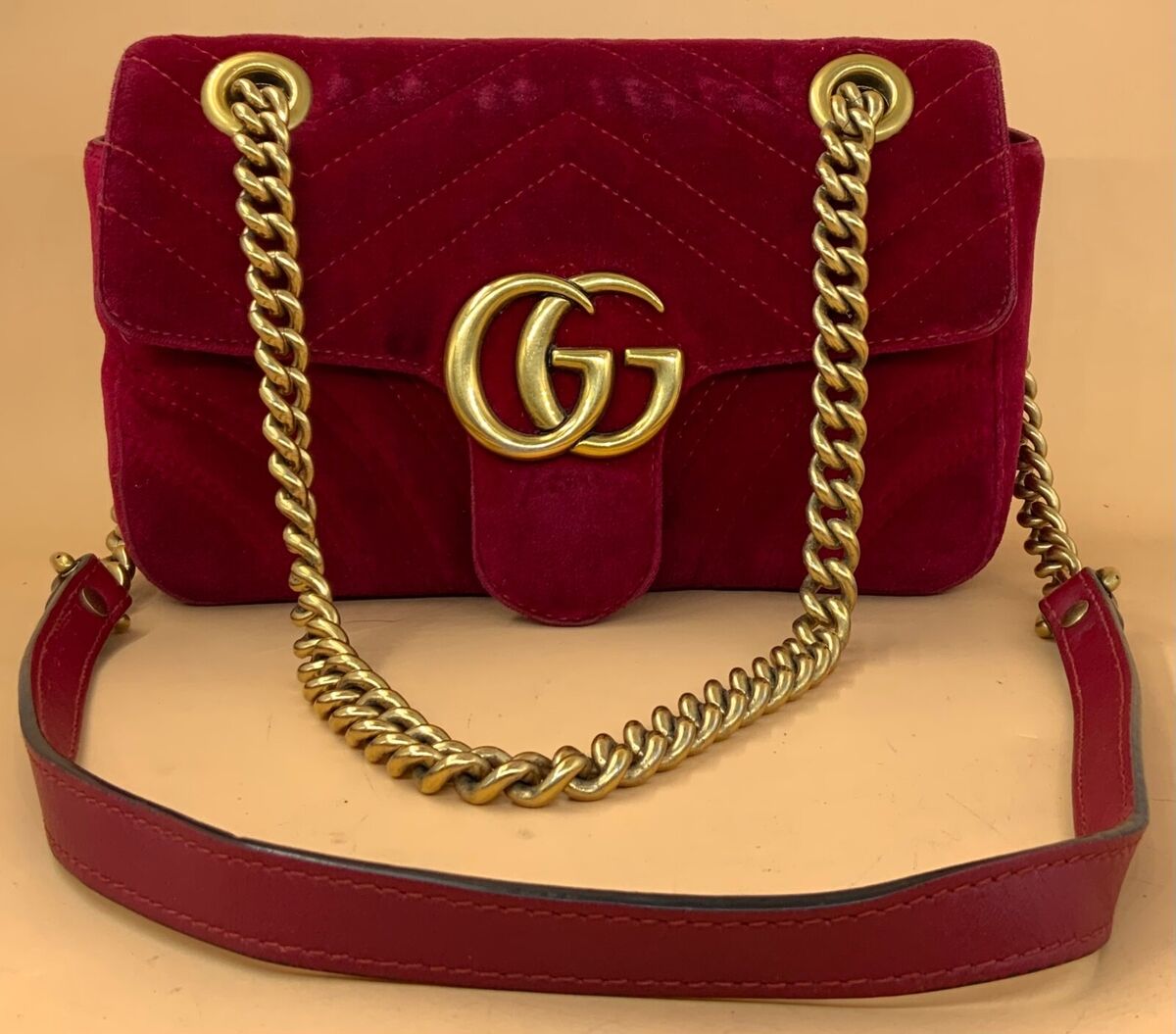 GUCCI GG Marmont Small Matelasse Hibiscus Red Chain Leather