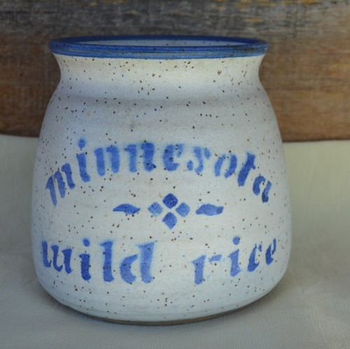 Minnesota Wild Rice Pottery Honey Crock Jar Wood Lid & Dipper Signed Lana Lorna? - Picture 4 of 23