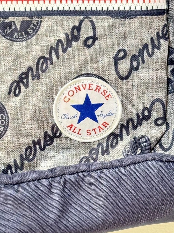 Mochila Converse All-Star Chuck Taylor All Over Logo Unisex Escuela Moda EE. UU. Foto 3 de 4