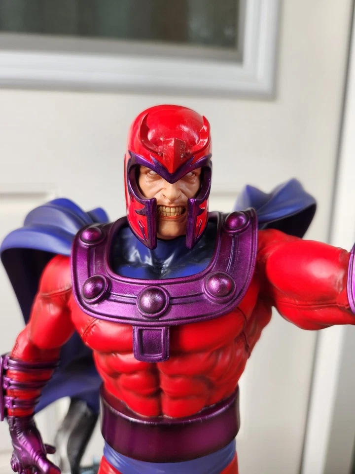 Estatua de Bellas Artes Kotobukiya Magneto Escala 1/6 Foto 2 de 4