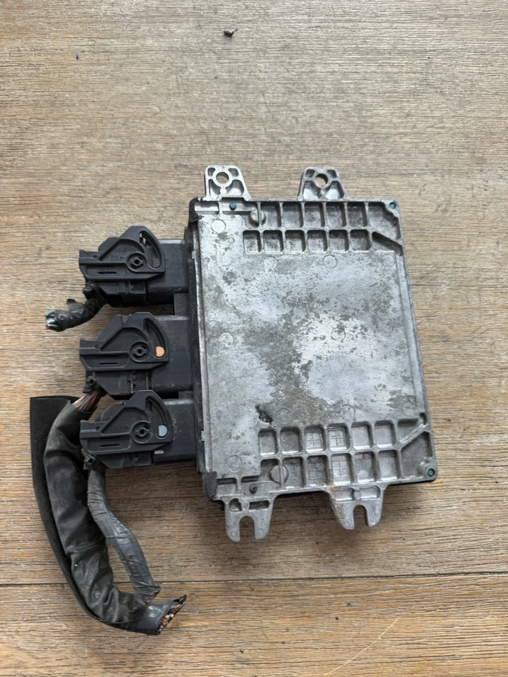 2010 Nissan Versa ECU MEC900-991 A1 - Image 3 of 4