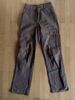 Cargohose grau Stradivarius Gr.34