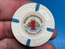 $1————-RESORTS INTERNATIONAL —————ATLANTIC CITY NJ CASINO   CHIP —-———Z-1732