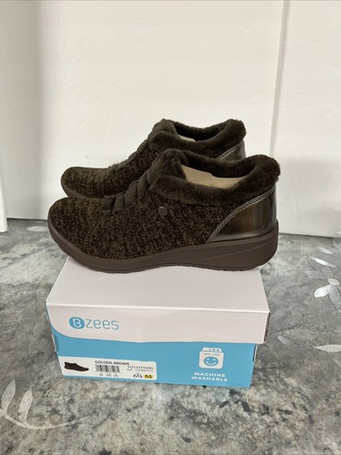 BZees Bootie Golden Faux Fur Trim Slip On Sneakers Golden Brown Size 6.5
