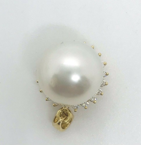 12.23 mm South Sea Pearl and Diamond 18k Yellow Gold Pendant - Picture 11 of 12