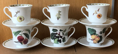 Queens Hookers Obsttasse und Untertasse x6