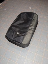 Lowepro Newport 30 Camera Case, Soft Shelled Case, for Your Point  Shoot Camera