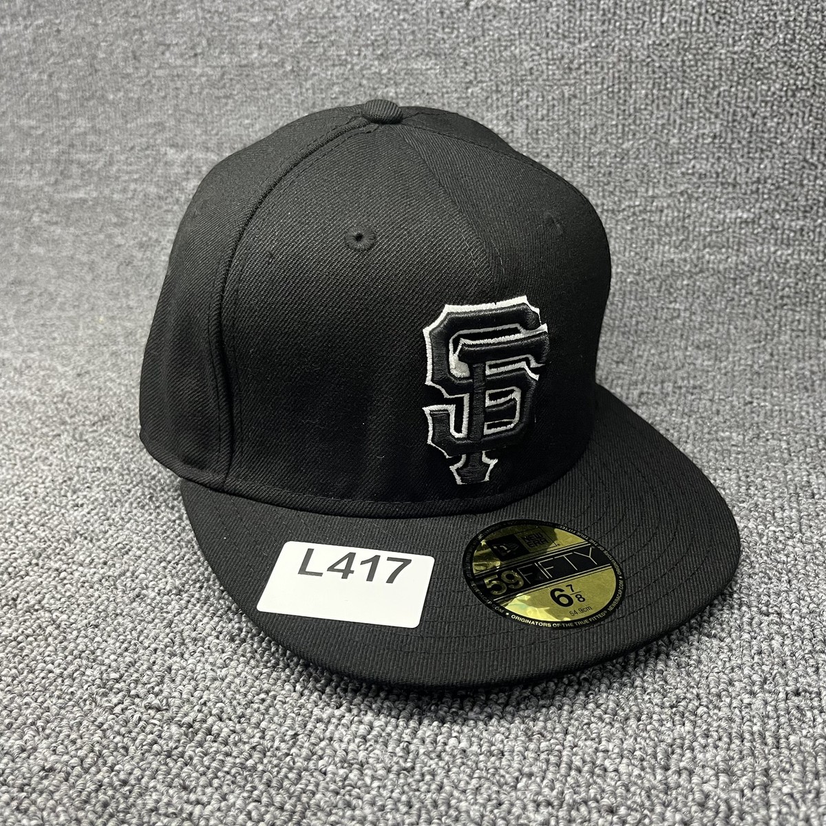 New Era 59FIFTY San Francisco Giants Black & White Fitted Cap Size 6 7/8