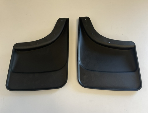 Husky Liner Rear Mud Guard Set 57551 , 01-04 Ford Escape with Fender Flares - Picture 3 of 8