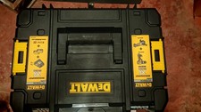 kit avvitatore/trapano a Percussioni + Smerigliatrice Dewalt