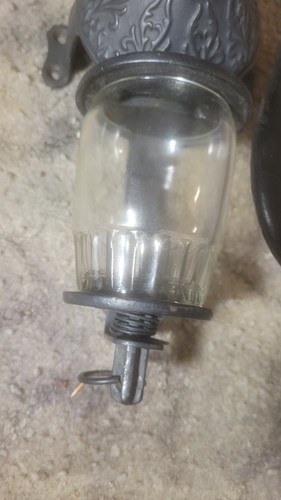 Vintage ARCADE CRYSTAL Coffee Grinder with Original Glass Wall Mount - Picture 4 of 6