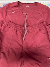 Jaanuu Women's 2-Piece Large Scrub Set in Wine, V-Neck Top and Cargo Pants