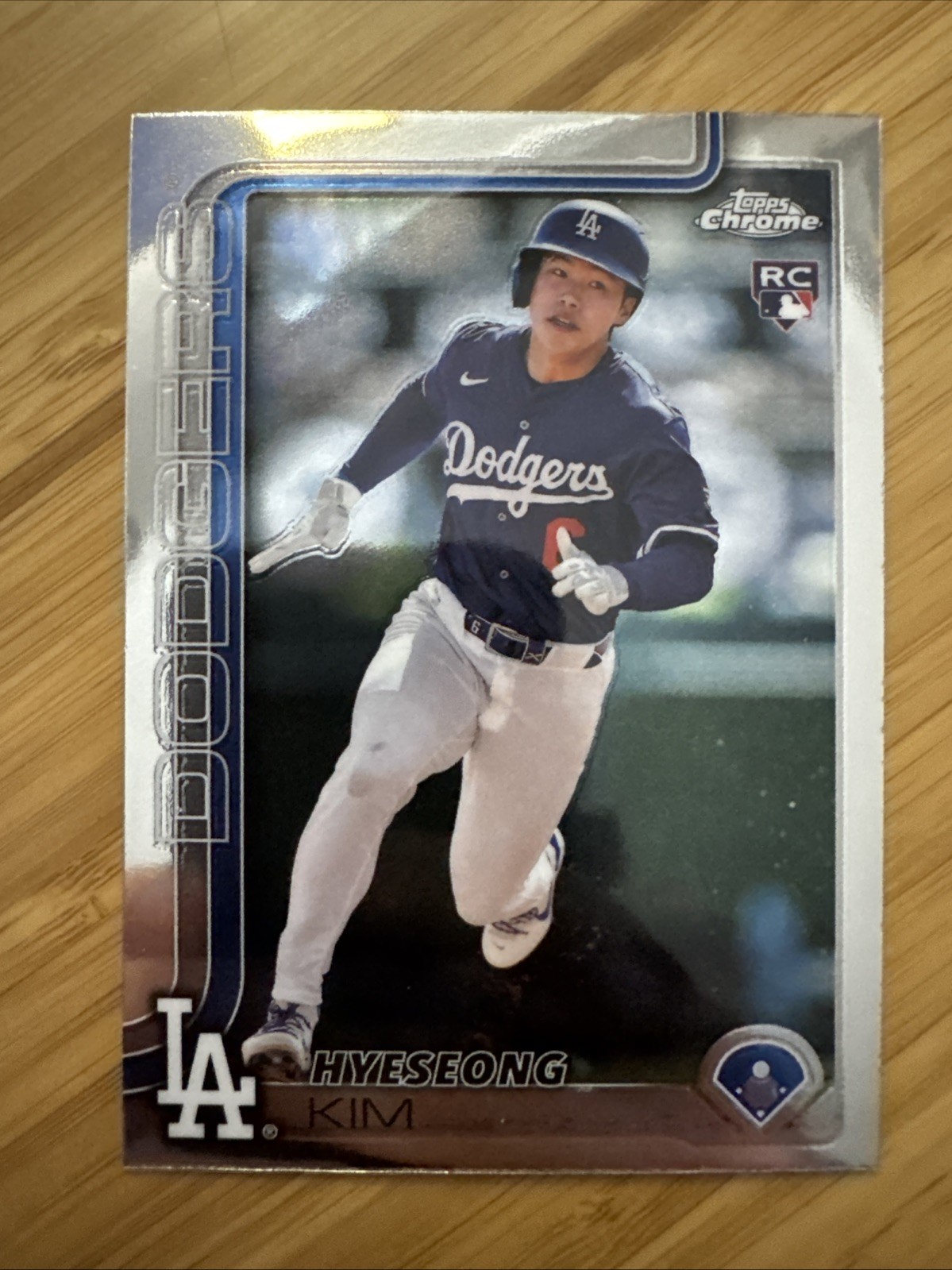Hyeseong Kim 2025 Topps Chrome - RC Los Angeles Dodgers #152