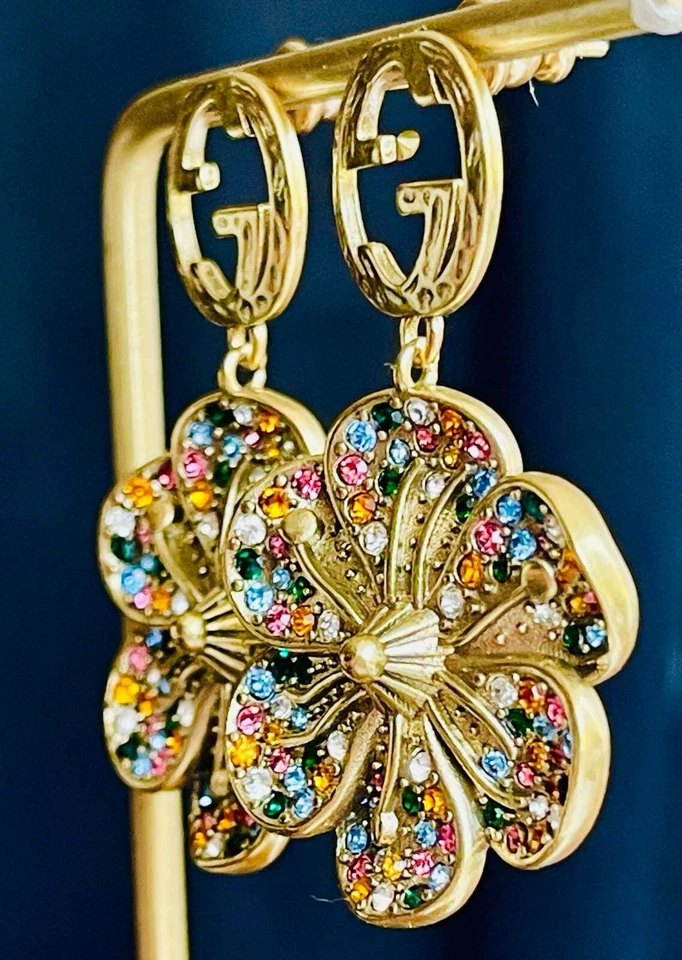 100% Gucci Earrings logo GG colored flowers box & Dust bag - Image 3 of 4