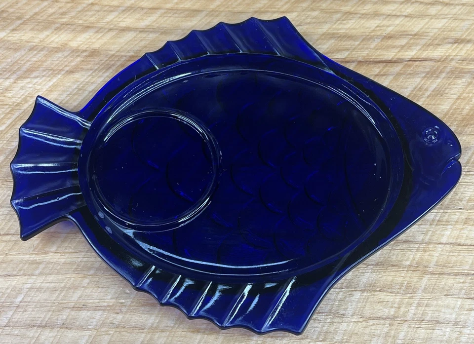 2 platos de aperitivo de pescado de vidrio azul de colección plato para servir bandeja de cóctel taza de inmersión Foto 3 de 4